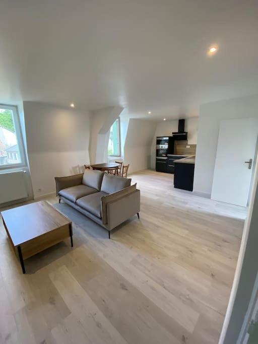 Rodez - Superbe Appartement Neuf Avec Vue Exterior photo